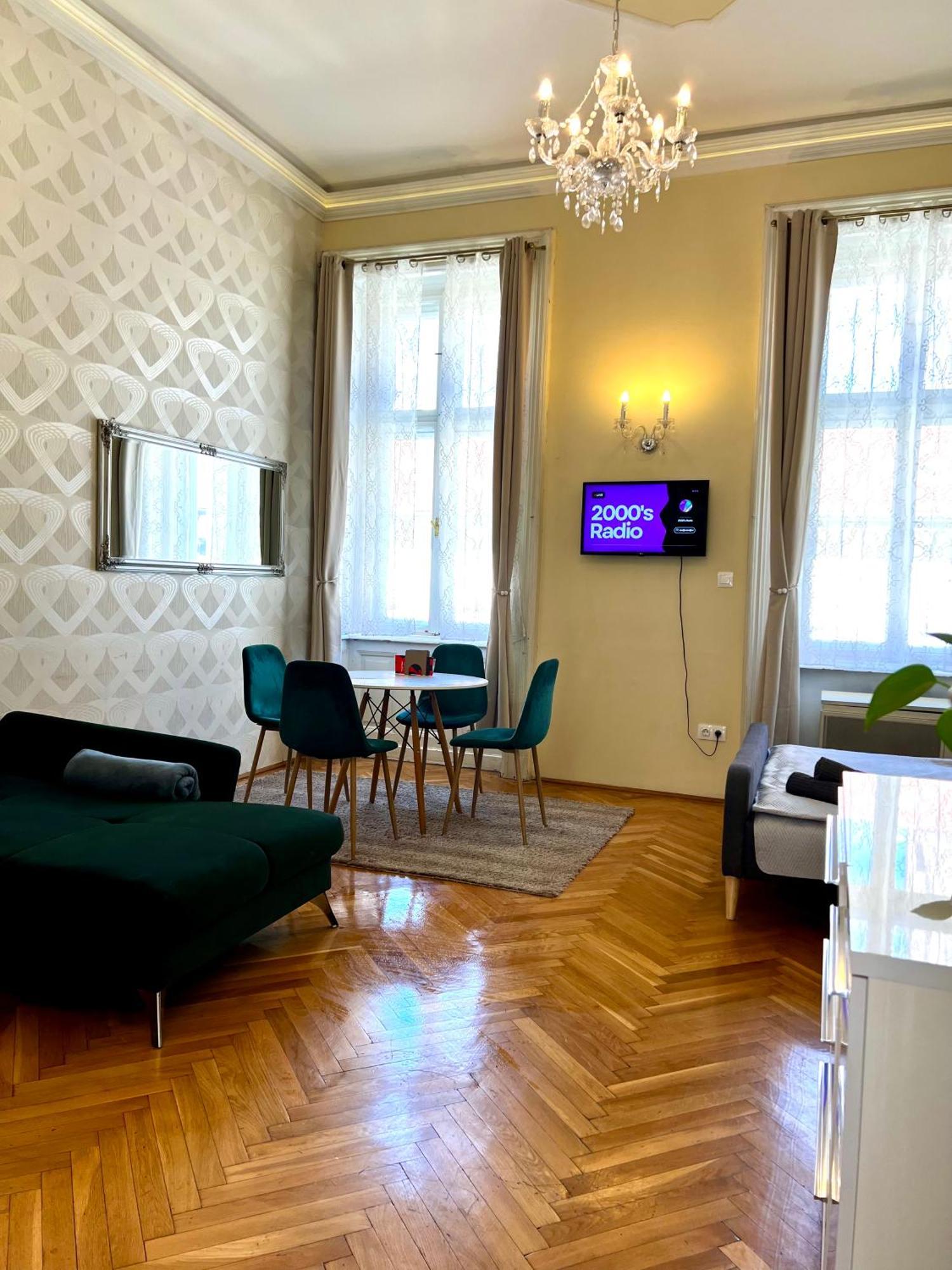 N38 Apartments By Small Home Βουδαπέστη Εξωτερικό φωτογραφία